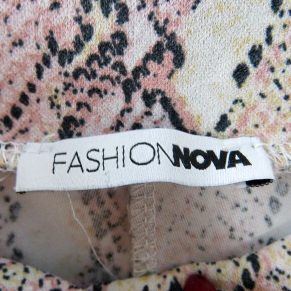 Fashion Nova Shed Your Skin Pink Snakeskin Leggings XS - Picture 7 of 13